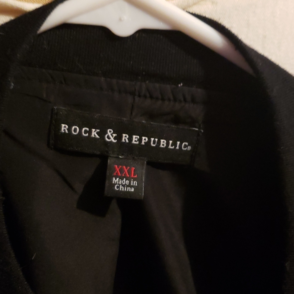 Jacket - Picture 3 of 4